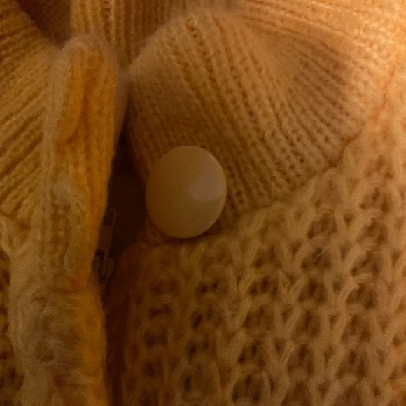 By GALLERY  Bright Yellow jkt size SMALL - Picture 9 of 12